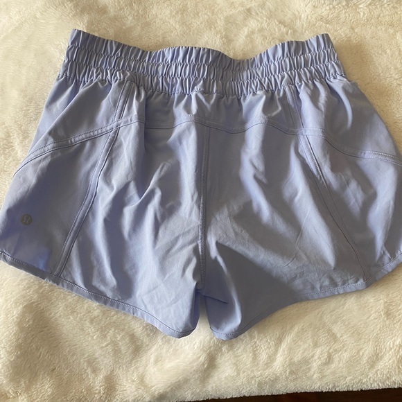 Sold out - Picture 2 of 4